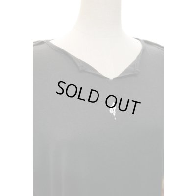 画像4: 【DöPEZ】 ロゴ刺繍スリーブレスカットソー