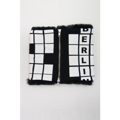 画像2:  Sale50%off  【ZIG UR IDOL】 "CROSSWORD BERLIN" ネックウォーマー