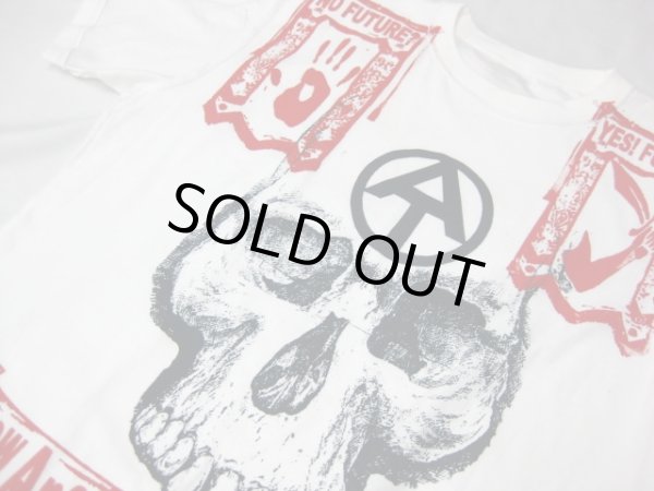 画像2: 【YES! FUTURE!】 The New Royal Family a Wild Nobility Tee (2)