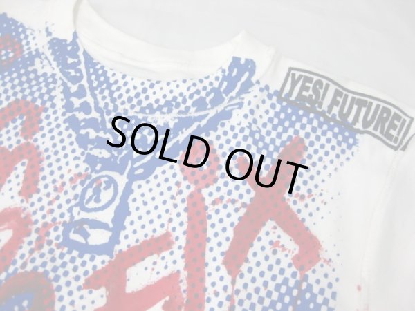 画像3: 【YES! FUTURE!】 All You Need Is Love Tee (3)