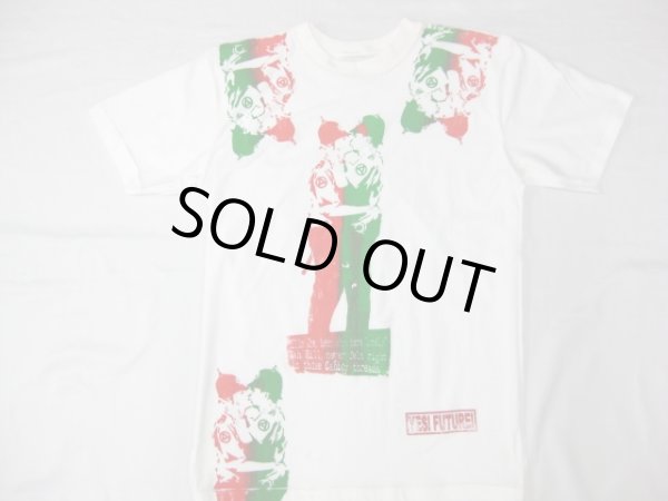 画像4: 【YES! FUTURE!】 IT TAKES 2 TO TANGO BANKSY'S COPPERS Tee (4)
