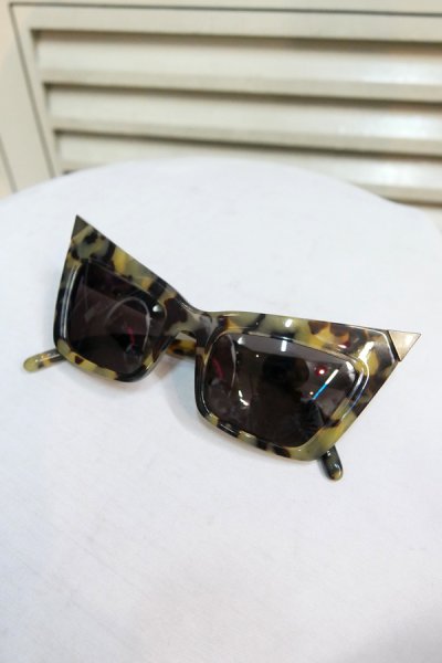 画像7: ▲USED▲【LINDA FARROW × ALEXANDER WANG】 キャットアイフレームサングラス (7)