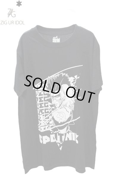 画像1: 【ZIG UR IDOL × MARTIN DEGVILLE】 "DEG DEG SPUTNIK" ビッグTシャツ (1)