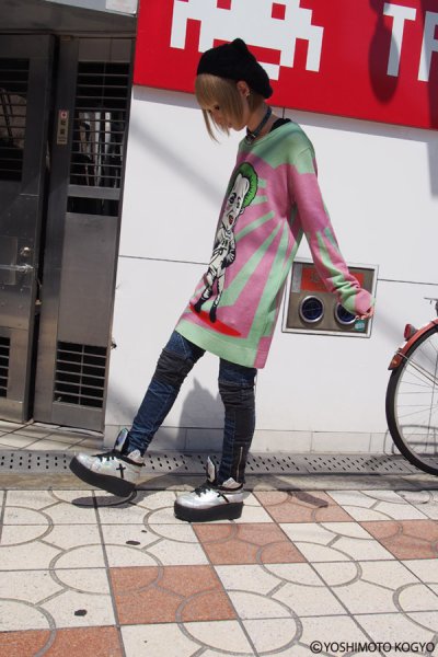 画像10: Sale50％off【野性爆弾・くっきー × ZIG UR IDOL】 "カミカゼクニコ" フルプリントニット (10)