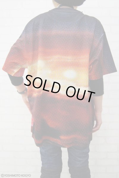 画像2: Sale50%off【ZIG UR IDOL × 野性爆弾 くっきー】 "クニコインマーズ" フルプリントカットソー / ブルー (2)